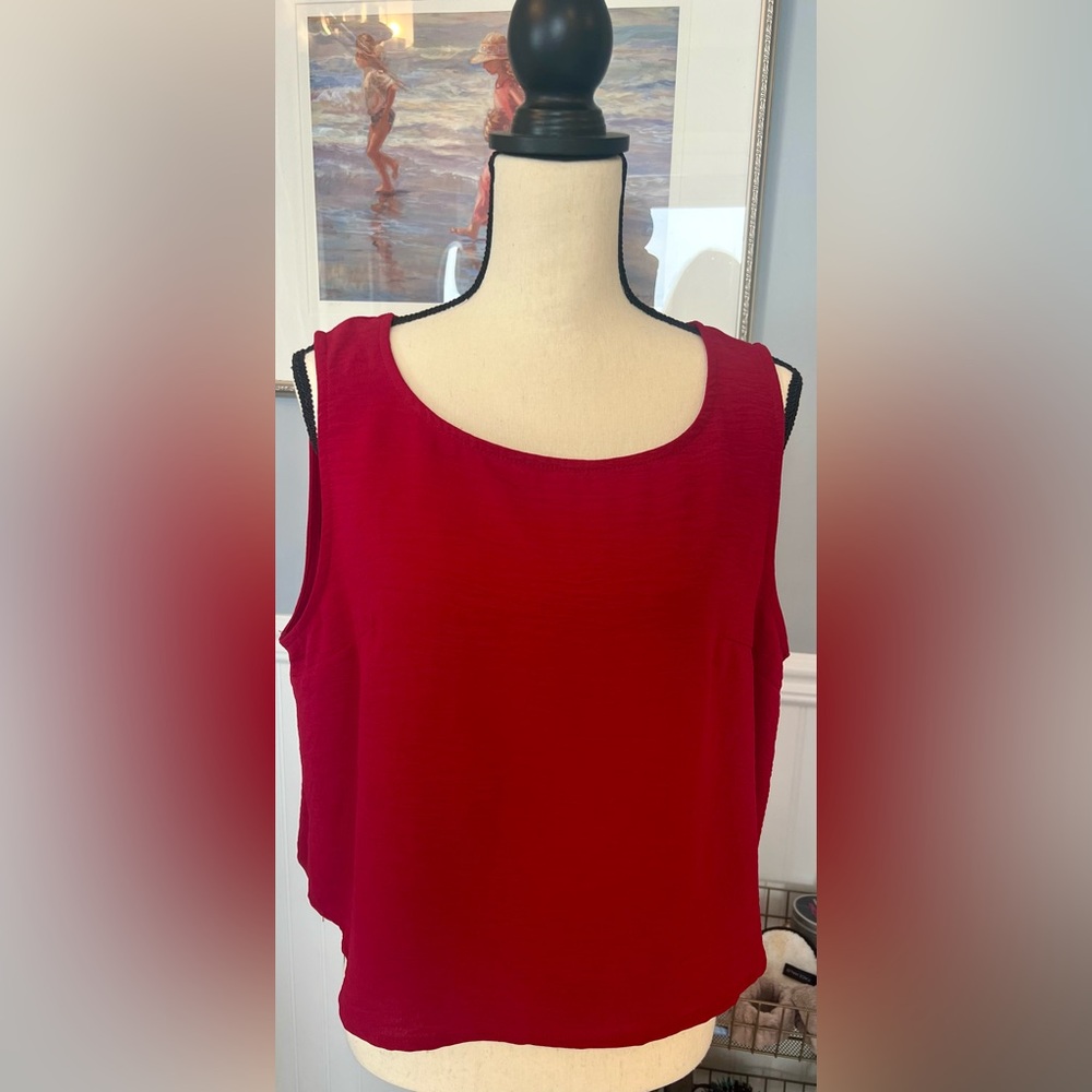 ROYLAMP Sleeveless Tank Top size XL NEW WITH TAGS